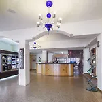 Hotel Nh Rávena