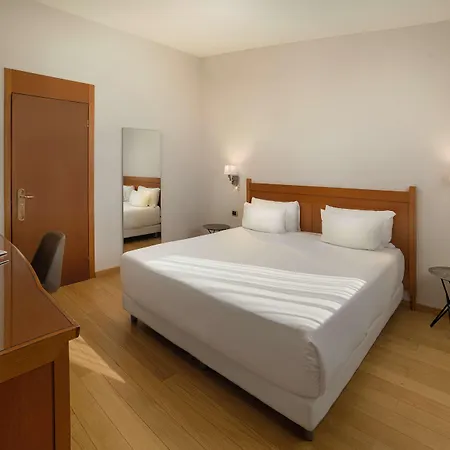 Nh Hotel 4*